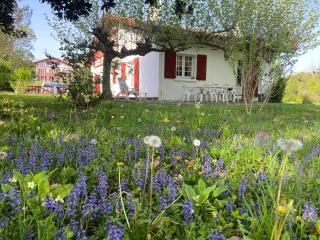 Maison familiale avec jardin à Sare, au pied de la Rhune - 6