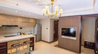 Sky World Hotel Qingdao - 6