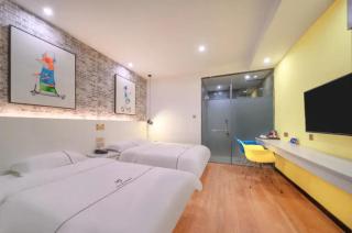 QiQiaoWu Fashion Hotel Beijing Songjiazhuang Subway Station - 1