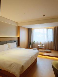 Baodao Exhibition Center Hotel - 8