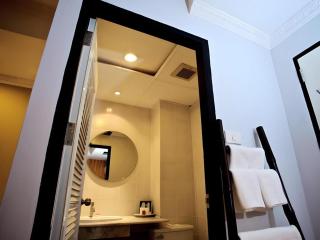 Prince House - 7