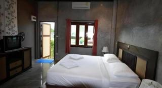 Pilton Resort - 8