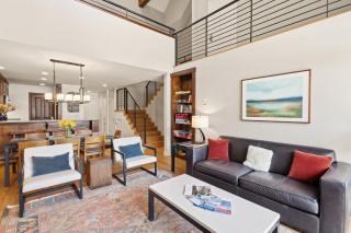 Slopeside Paradise Penthouse at Lift 7, Views, Fireplace, Deck, Hot Tub condo - 3