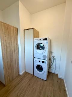Business Unterkunft Balje 567 - Monteur- & Ferienwohnung mit 7 Einzelbetten - 1
