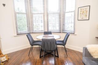 Comfort 1 Bed Apartment – Cathedral Road - 8