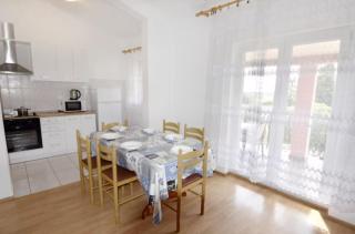 Spacious retreat for families and friends - 1