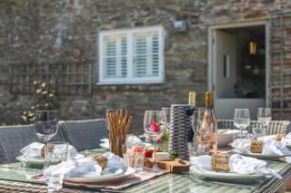 Summer Cottage - 8