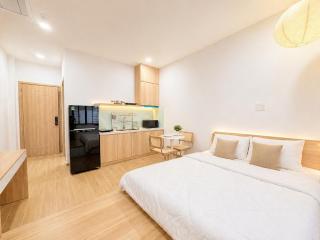 Summer Premier Apartments -near Airport - 0