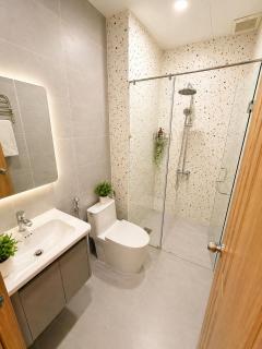 Summer Premier Apartments -near Airport - 2