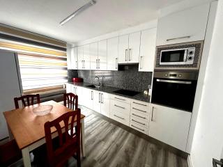 Beach House 1 min to Mosqueiros Beach - Patio - Coastal Retreat - 8