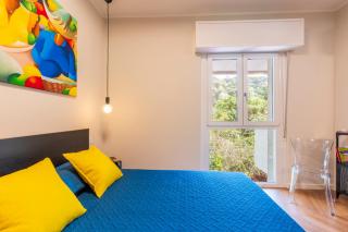 10' from the Sea, Elegant Loft with Private Veranda - 5