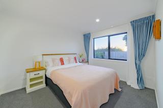 Brand New 2-Bedroom Retreat in Quiet Cul-de-Sac - 7