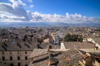 Accogliente appartamento ristrutturato con vista su Gubbio - 6