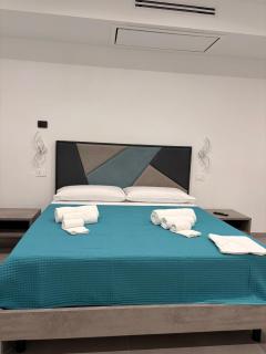 Etesya Rooms & Apartments - 6