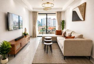 Chic Designer 2BR, Pool and Gym Kilimani - 0