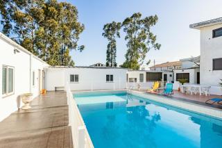 Live, Laugh, Love Beach Guest Home with AC - 8