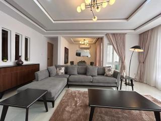 Vacation home in Ikoyi - 0