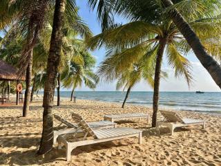 Cửu Long Beach Phú Quốc - 7
