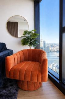 Premium CBD Skytower Stay Sleeps 5 - 5