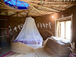 Vinyasa Earth - Mud Homes & nature Stay near Jaipur - 3
