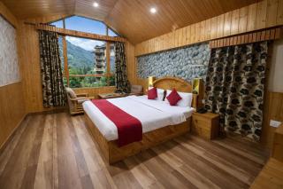 Woods Villa Cottages Manali - 1,2,3,4 Bedrooms Luxury Cottages & Villa Available in Manali with Scenic Mountain View, Manali - 1