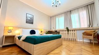 Chic Downtown Living - Your Perfect Stay Starts Here - 5