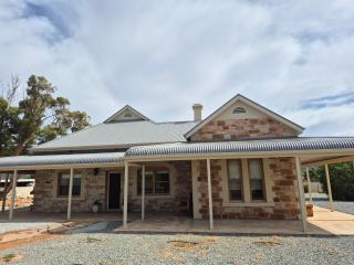 Acacia Creek Homestead - 0