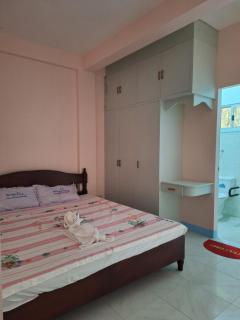Ngak-Ngak Beach Resort - 5