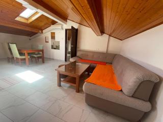 Apartments Hrnjić - 4