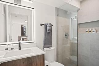 Elegant Penthouse Heart of Downtown DC - 7
