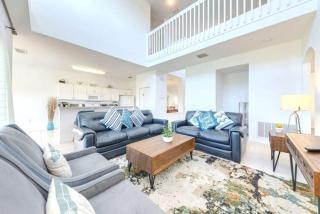 Orlando Theme Park Pool Homes - 7