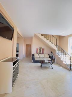 Gulis Home - 9