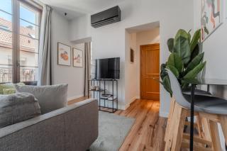 Modern Bright - 1Bedroom 1 Bathroom - La Latina - 4