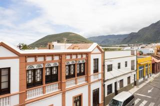 TenoHomes Tabaiba Guesthouse - 2
