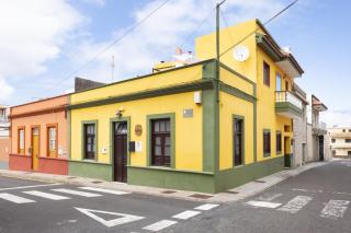 TenoHomes Tabaiba Guesthouse - 0