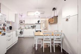 Private Garden Room in Shared Maisonette, Balluta Bay, w live-in cat - 3