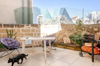 Private Garden Room in Shared Maisonette, Balluta Bay, w live-in cat - 1