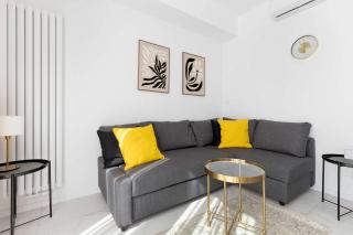 Nowoczesny Dom z Ogrodem Idealny dla Rodziny by Noclegi Renters - 3