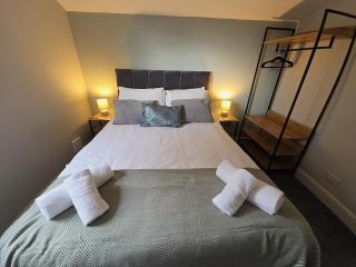 Douglas House By Cliftonvalley Apartments - 2