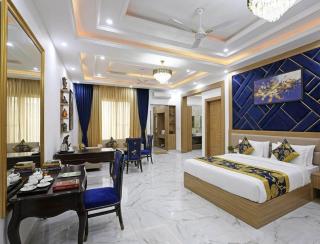 Hotel Travellers Suites By Decent - Delhi Airport Free Airport Pickup or Drop - 3