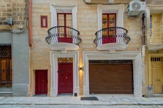 Modernized Traditional Floriana Townhouse - 0