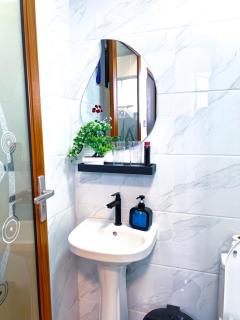 Marina Bay Square Apartment - Ngozi Spaces - One & Two bedrooms options - Pool Rooftop, Gym Rooftop, Workspace, Kids Playground - Westlands - 4