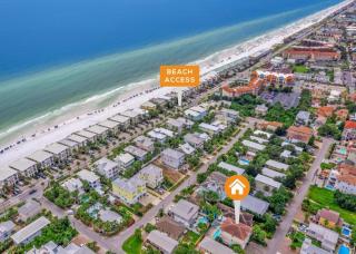 Vast Cay Castle With Private Beach And Game Room - 3