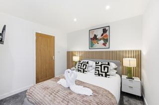 Stylish Duplex Apartment • Free Parking • VirginTV • Fast WiFi • Self-Check-In • Yoko Property - 7