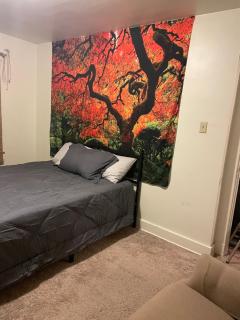 3 BR Home Near Downtown Pittsburgh and Near Bus Line - 1