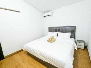 Lovina 4BR house nearby Grand Batam Mall A6-6 - 2