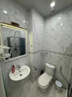 LiluHome Ameri Plaza apartment 21 - 8