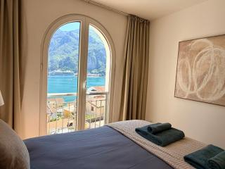 Breathtaking Kotor Bay Views, Pool & Relaxing 2BR - 9