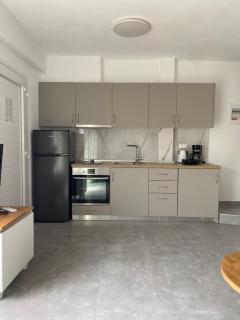 3 floor apartment Dionysos, for up to 9 guest - 3