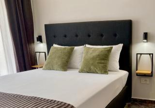 AGATA BEACH Boutique -Adult Only - 9